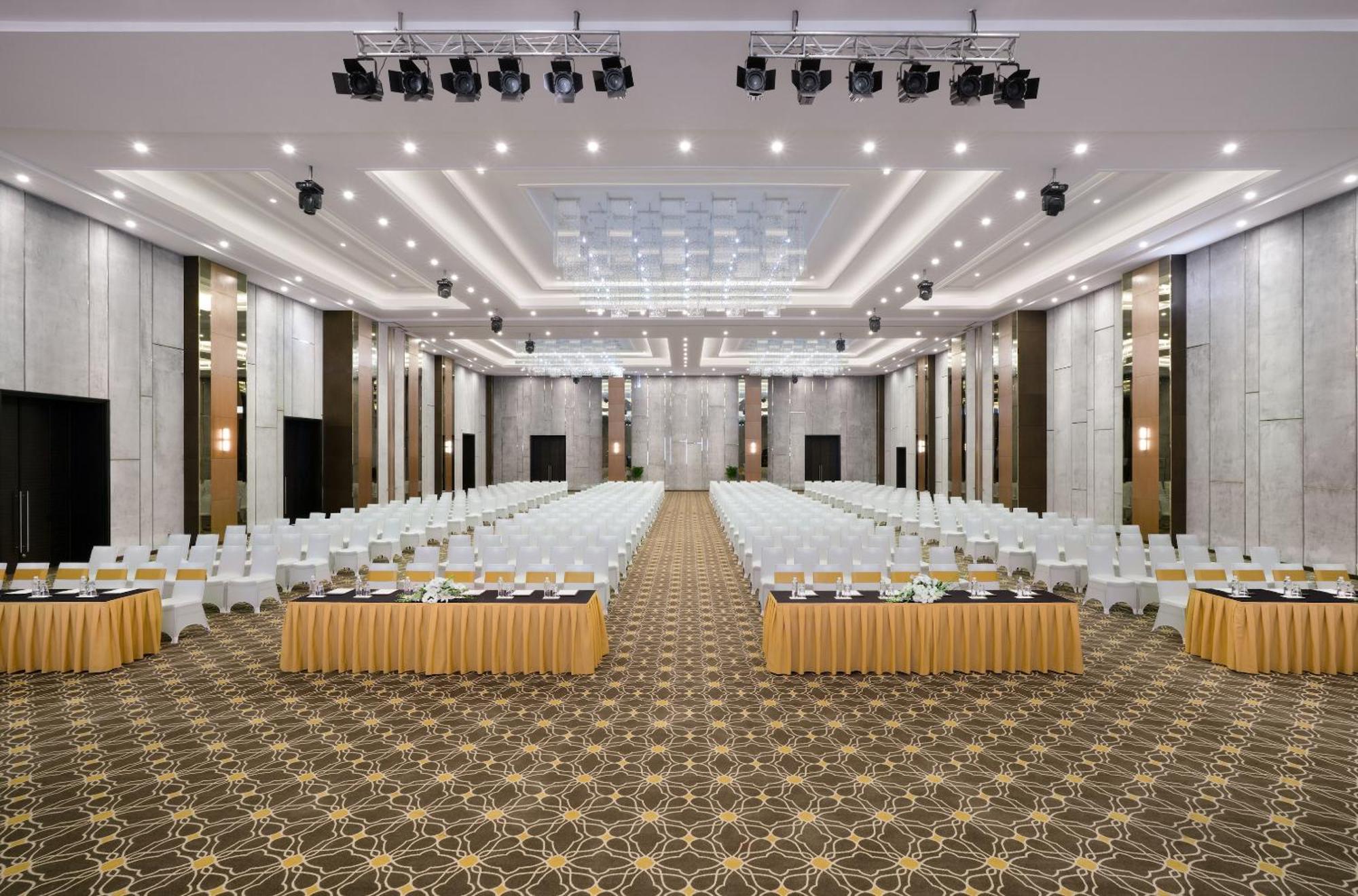 Hotel Wyndham Grand Phu Quoc Exterior foto